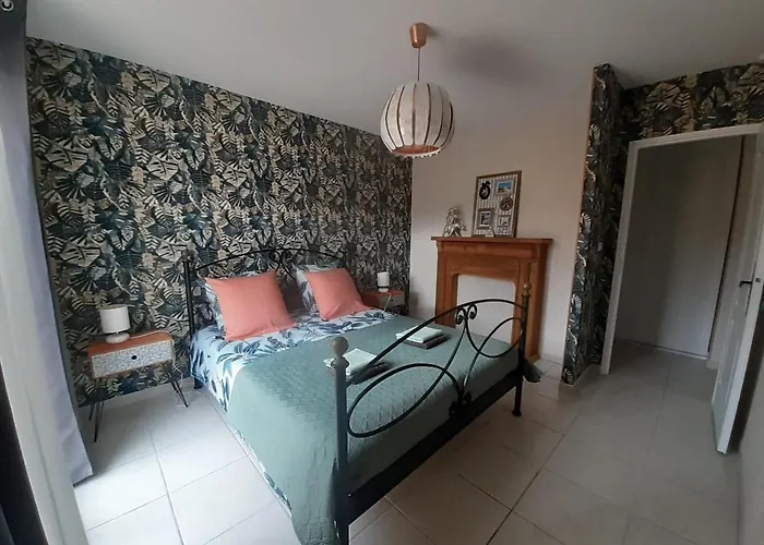 Authentique Mas Avec Piscine En Provence *